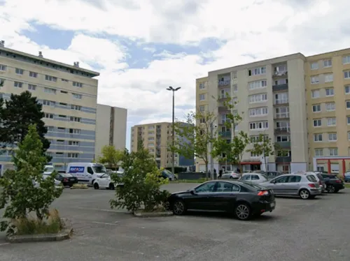 Agression en pleine nuit à Calais : deux jeunes hommes à l'hôpital