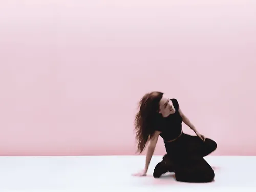 Zaz brise le silence : avec son nouvelle single “Mon sourire”, elle...