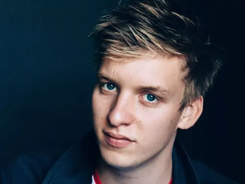 George Ezra est de retour avec "Anyone for you"