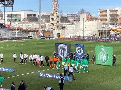 À Saint-Etienne, Angers Sco ne veut pas dévier de son cap