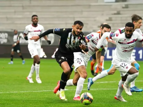 Angers Sco : L'avenir de Bouhazama, Ounahi et  Boufal... Les...