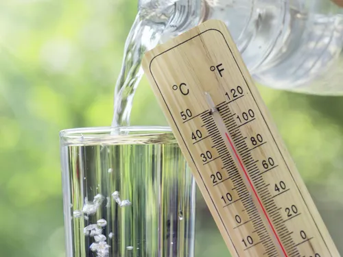 Canicule : 5 gestes à adopter pour mieux vivre le pic de chaleur