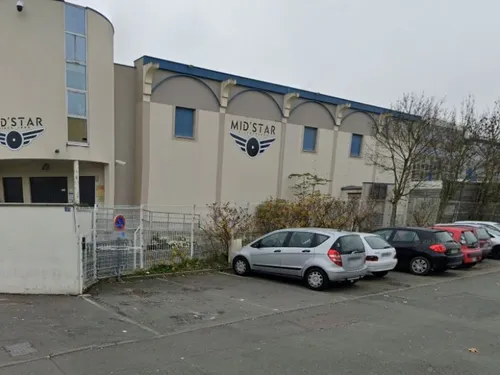 Angers. Un chauffard percute trois personnes en sortie de boîte de...