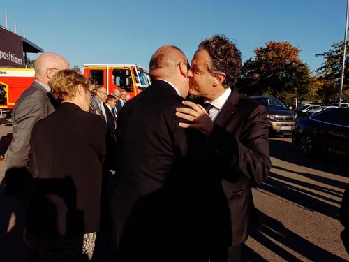 Segré. Christophe Béchu : « On doit rester connecté aux gens qui...