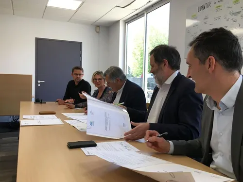 Anjou Bleu Communauté. Le dispositif Emploi-Mobilité-Logement pour...