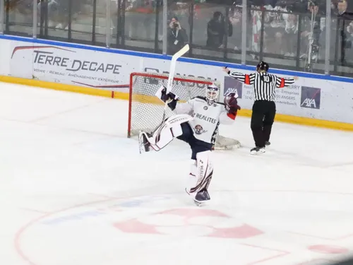 Hockey sur glace : Angers égalise face à Rouen