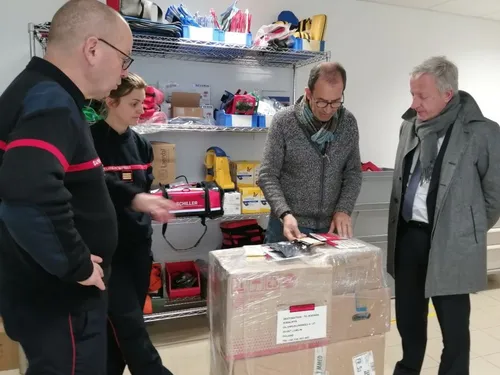 En Mayenne, les sapeurs-pompiers ont financé l'achat de matériel...