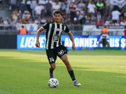 Angers Sco. Avec Pona dans le but, mais sans Belkhdim et Belkebla...