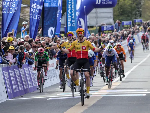 EN IMAGES. Pays de la Loire Tour : la Norvège déboule au Lion d'Angers