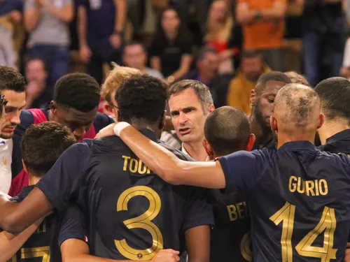 VIDEO - Club Oxygène. Entretien avec Raphaël Reynaud, le...