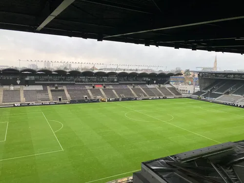Angers SCO: la nouvelle tribune Saint-Léonard prend forme