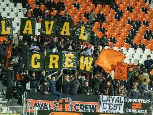 Stade lavallois. Le club revoit sa position et blanchit ses...