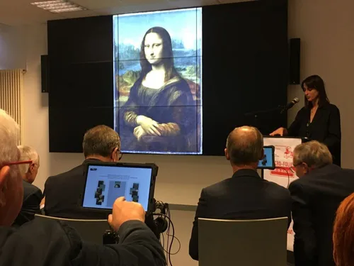 Avec la Micro-Folie, une partie des trésors culturels s'installent...