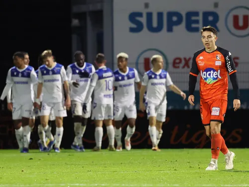 Stade lavallois. Cherni encore lui, Laval surclassé... Les notes...