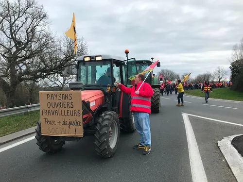 Malgré l'inflation, des travailleurs toujours mobilisés pour...