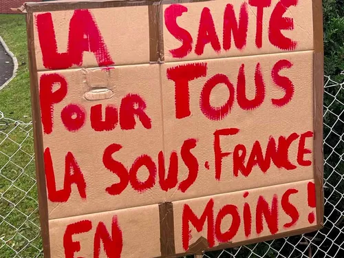 « On est obligé de prioriser » : la pédopsychiatrie souffre en...