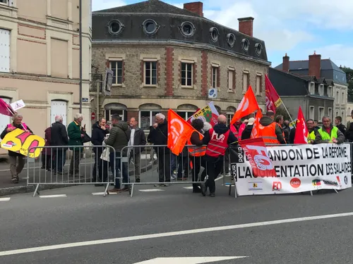 Réforme des retraites : le Conseil constitutionnel valide, grosse...