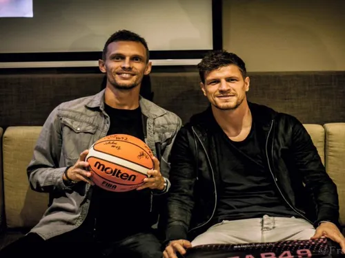 L'ex-gardien d'Angers Sco Ludovic Butelle signe au Red Star