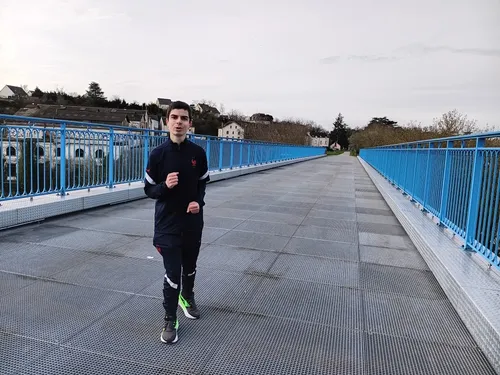 JO 2024. Relayeur de la flamme olympique, le Segréen Steven Ossant...