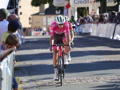 Laval Cyclisme 53 : Mathias Ribeiro Da Cruz champion de France...