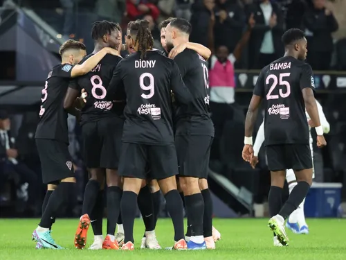 Angers SCO. Capelle maestro, Hountondji comme un roc... Les notes...