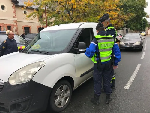 Bazougers. Un conducteur sans permis roule à plus du double de la...