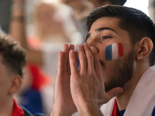 Equipe de France : on a vécu le match des Bleus au Pom's, à...