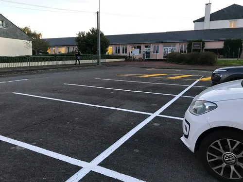 Segré. Les parkings d’école sont dangereux, alertent des parents...