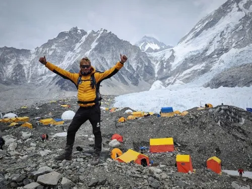 VIDEO. Dernière ligne droite pour Maxime Sorel dans son ascension...