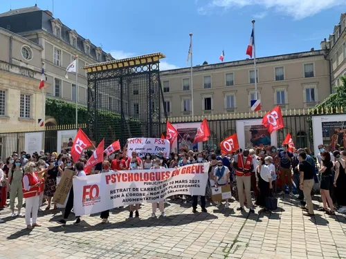 En Pays de la Loire, un rassemblement pour la défense de la...