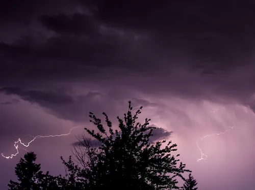 Maine-et-Loire : nuit d'orages, de pluies et d'inondations à Angers