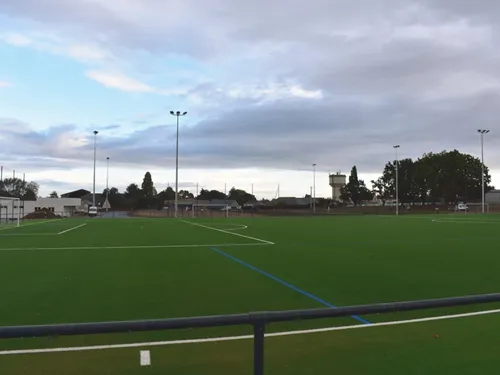 Cossé-le-Vivien. Un terrain synthétique pour l'US Méral-Cossé