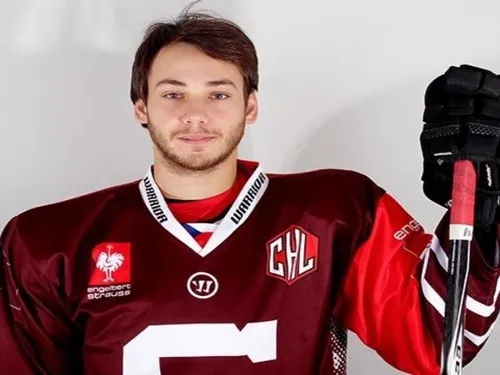 Zack Torquato, nouvel attaquant des Ducs d'Angers