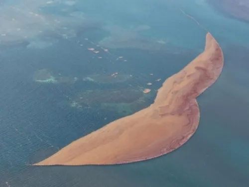 MARTINIQUE : LE BARRAGE ANTI-SARGASSES DE DOSTALY RENFORCÉ POUR...