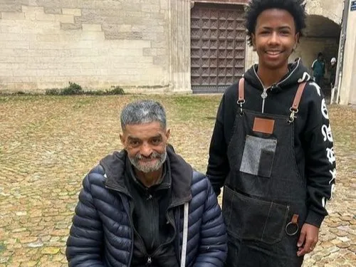 Mathéo le jeune coiffeur au grand coeur... 
