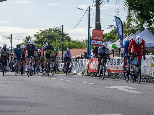 TOUR DE GUYANE 2026 : Émus par la précarité, les Belges de « Kings...