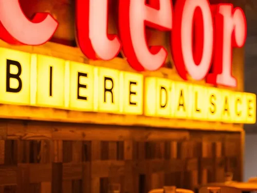 Meteor prend ses quartiers sur le Vieux-Port de Marseille