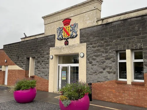 Glageon : la requalification de la salle des fêtes et de ses...