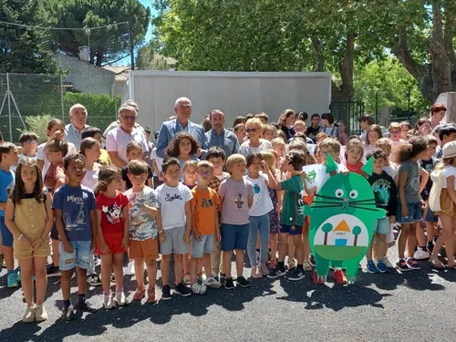 Narbonne : les élèves impliqués pour la désimperméabilisation des...