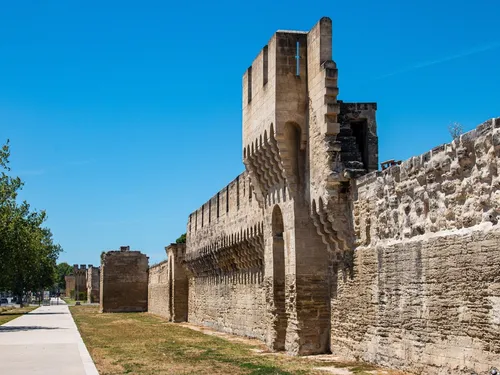 Avignon : le Tour des remparts revient… et c’est gratuit !