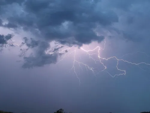Orages et fortes pluies attendus dans les Hauts-de-France
