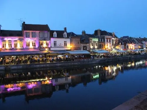Les bars vont fermer plus tard certains soirs à Amiens