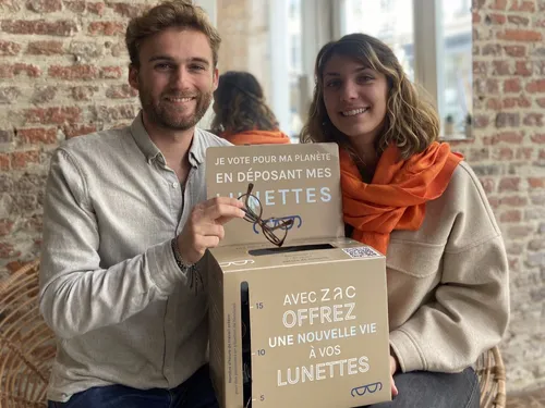 Vos anciennes lunettes à déposer dans des bureaux de poste du...