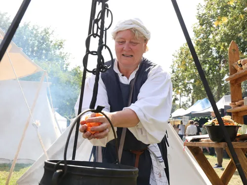 Les Médiévales au bord de l'eau à Amiens