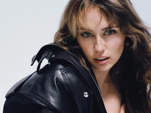 Miley Cyrus sur la bande originale du prochain Avatar