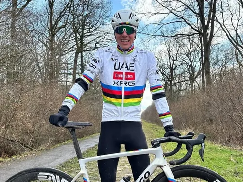 Tadej Pogacar sera au départ du Paris-Roubaix ! 