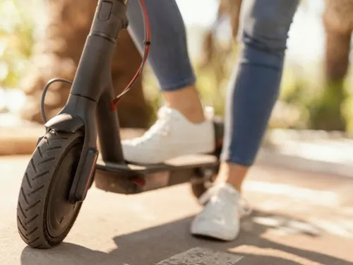 Trottinettes électriques : la ville d'Albert durcit à son tour le ton