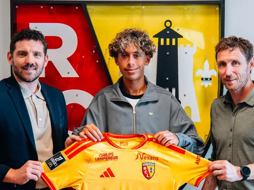 16 ans...et déjà au RC Lens ! 