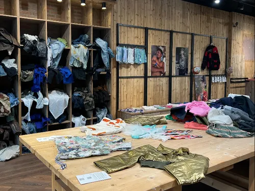 Un pop-up store "Anti-Fashion" à McArthurGlen