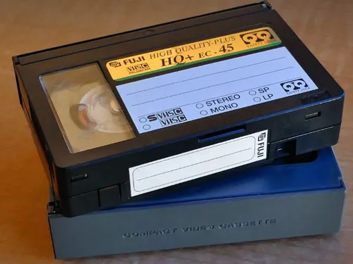 Lille3000 a besoin de vos films amateurs de fête !